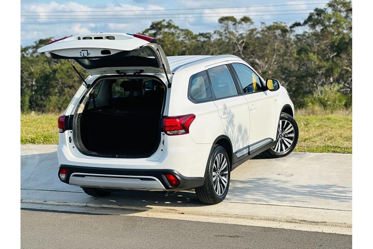 2018 Mitsubishi Outlander ES ZL