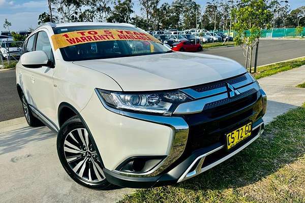 2018 Mitsubishi Outlander ES ZL