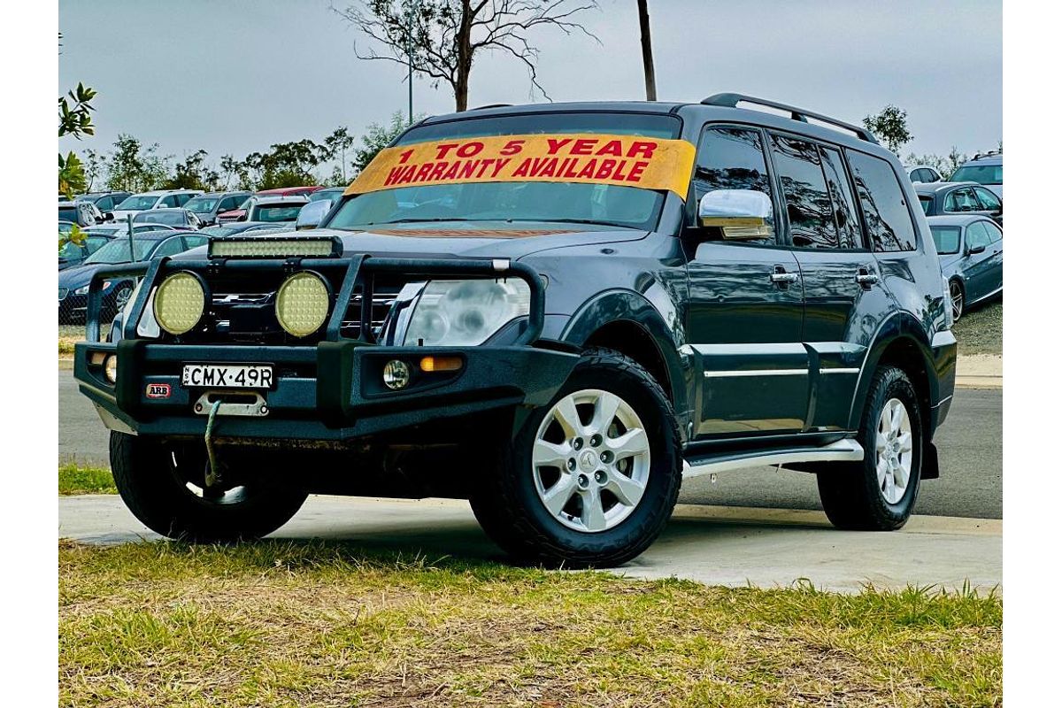 2013 Mitsubishi Pajero GLX NW