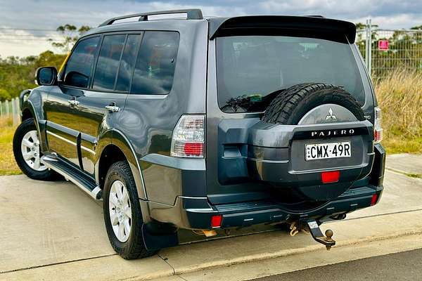 2013 Mitsubishi Pajero GLX NW