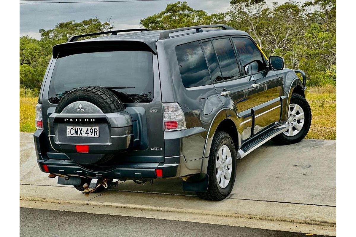 2013 Mitsubishi Pajero GLX NW