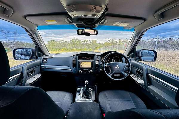 2013 Mitsubishi Pajero GLX NW