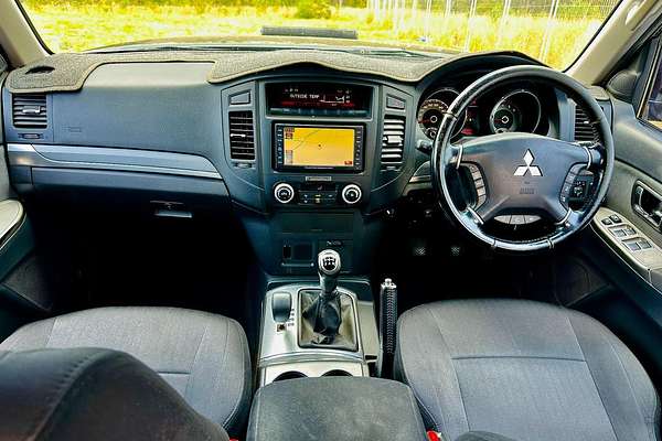 2013 Mitsubishi Pajero GLX NW