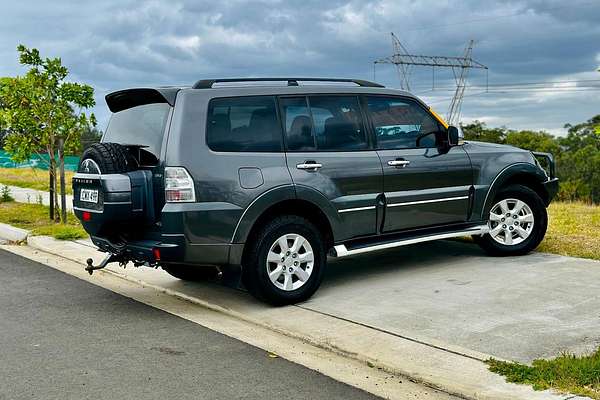 2013 Mitsubishi Pajero GLX NW