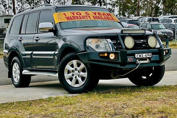 2013 Mitsubishi Pajero GLX NW