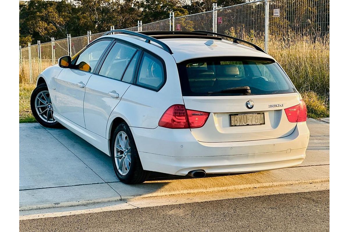 2010 BMW 3 Series 320d Executive E91