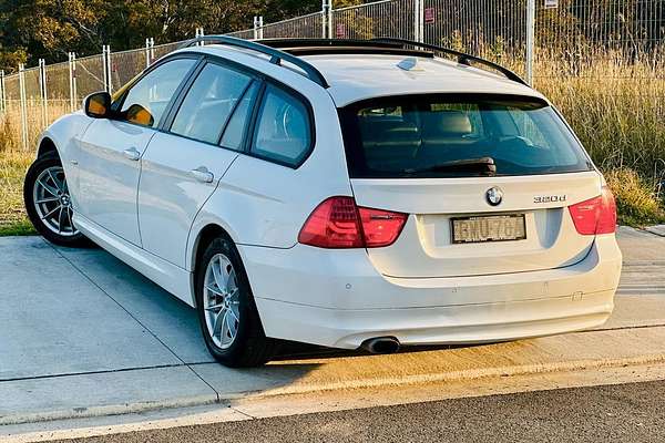 2010 BMW 3 Series 320d Executive E91