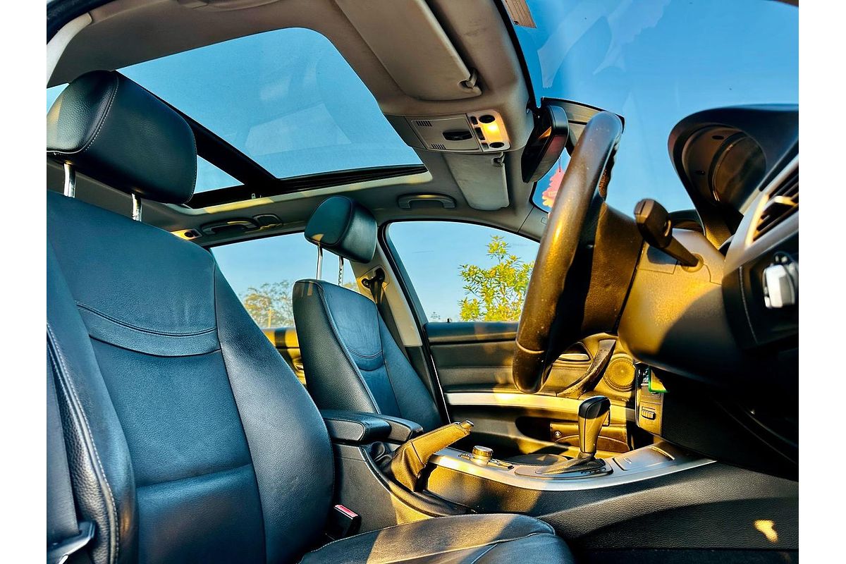 2010 BMW 3 Series 320d Executive E91