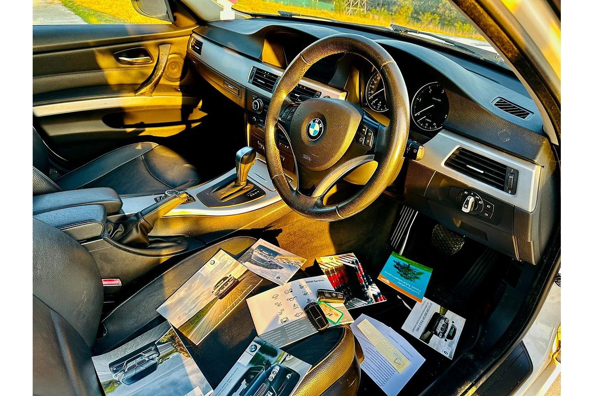 2010 BMW 3 Series 320d Executive E91
