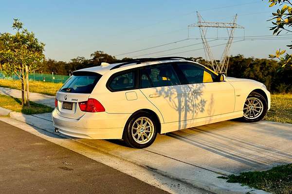 2010 BMW 3 Series 320d Executive E91