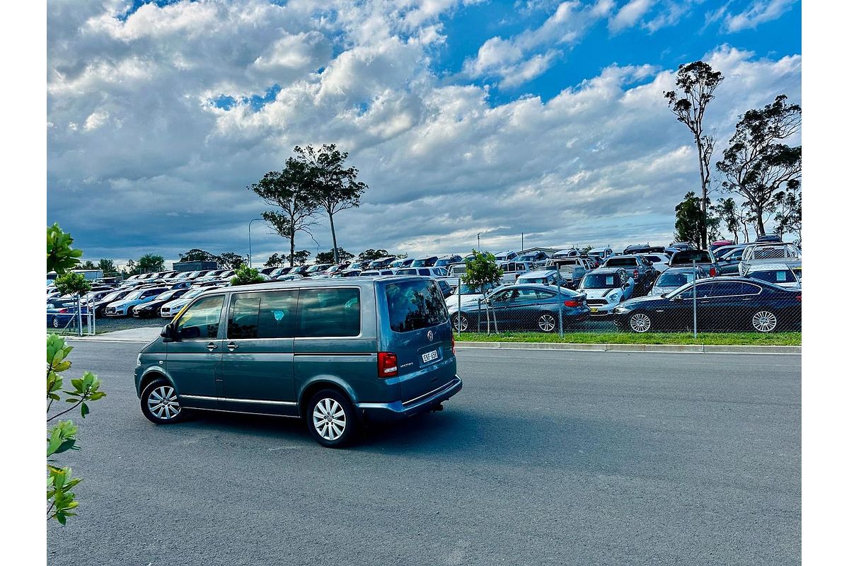 2010 Volkswagen Multivan Highline T5