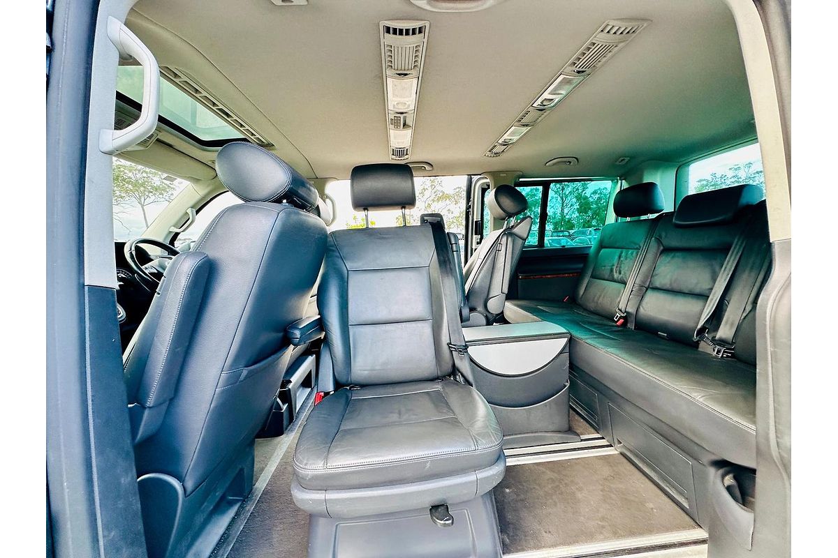 2010 Volkswagen Multivan Highline T5