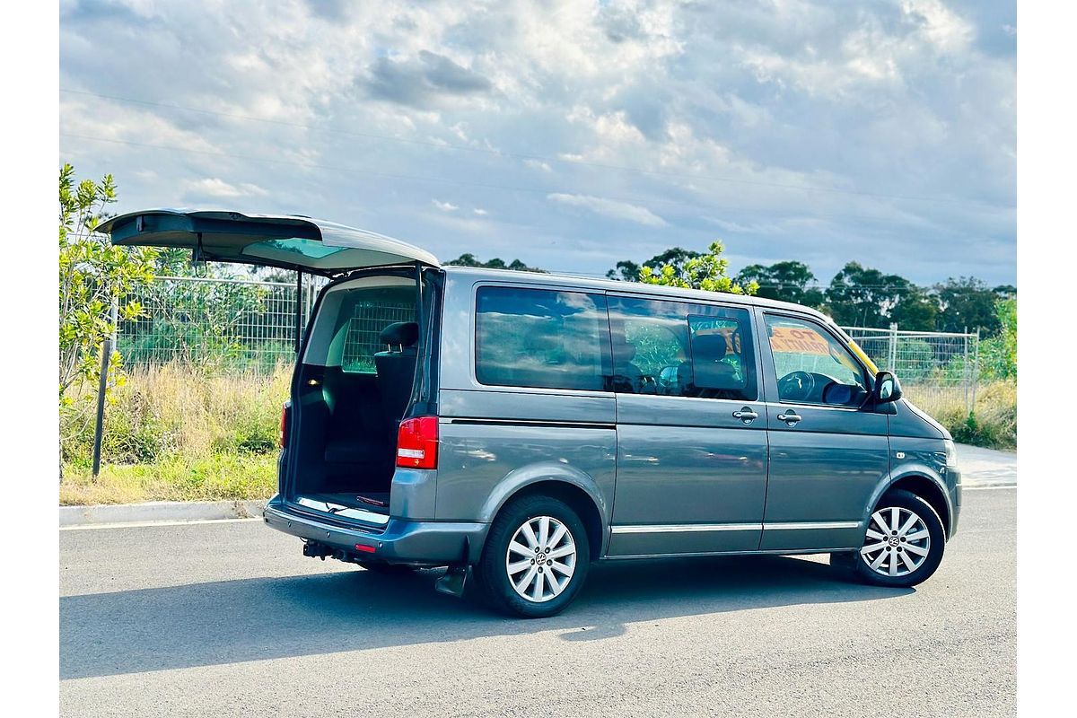 2010 Volkswagen Multivan Highline T5