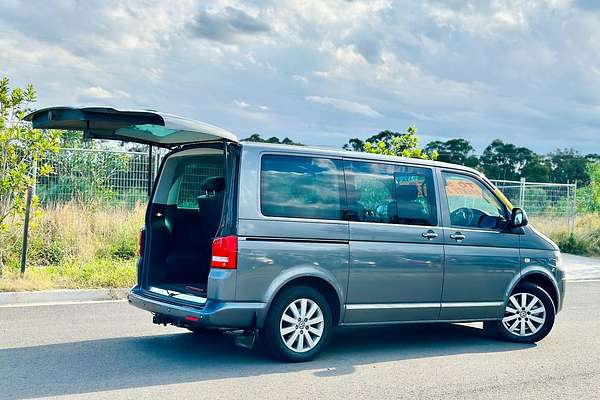 2010 Volkswagen Multivan Highline T5