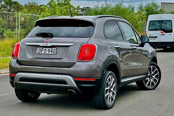 2015 Fiat 500X Cross Plus 334