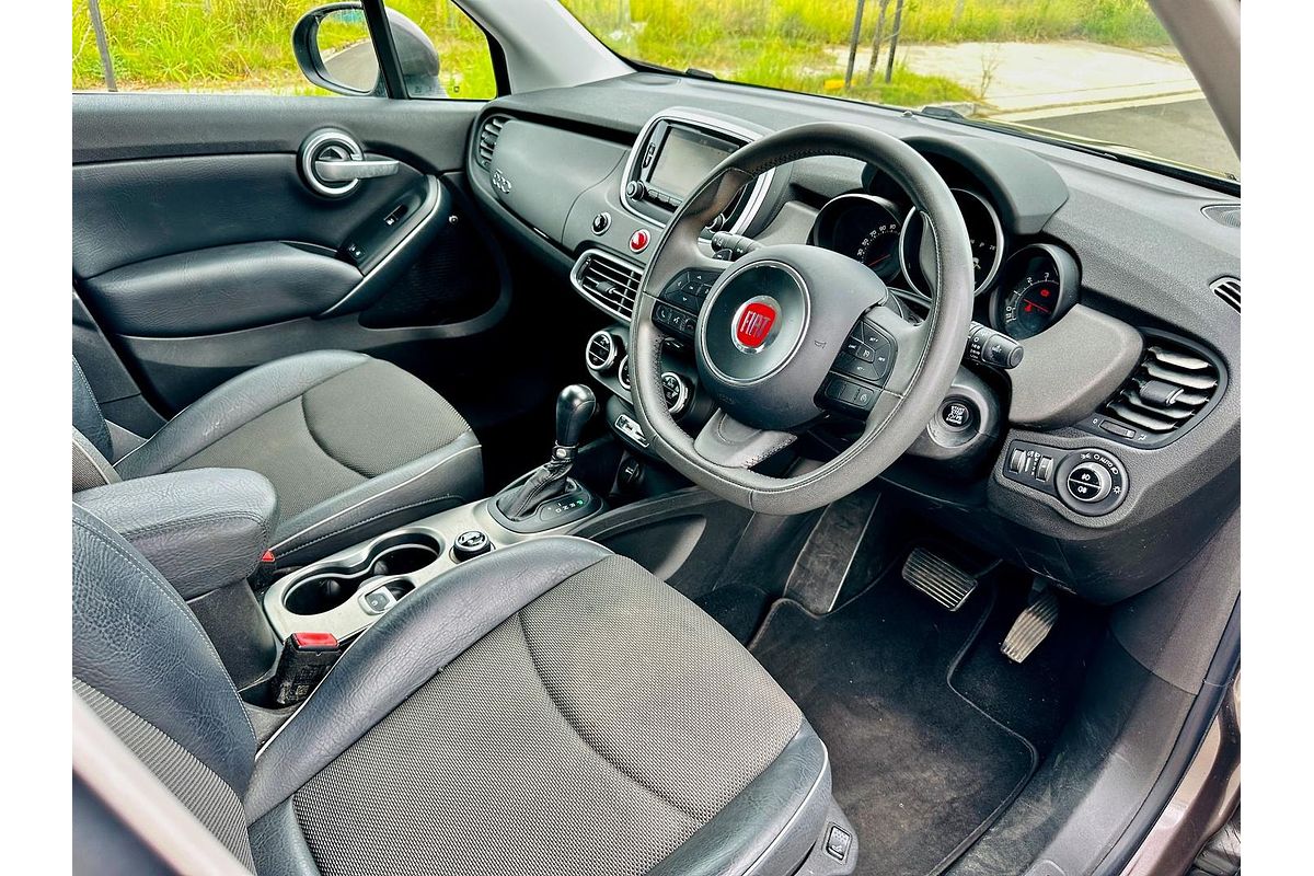 2015 Fiat 500X Cross Plus 334