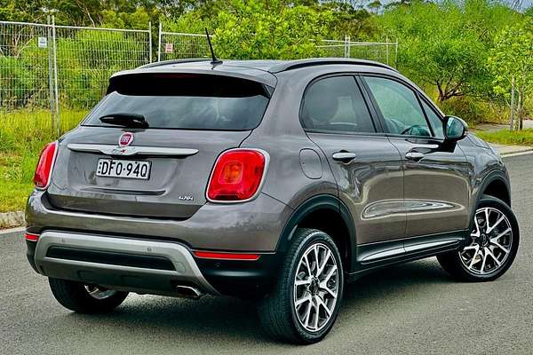 2015 Fiat 500X Cross Plus 334