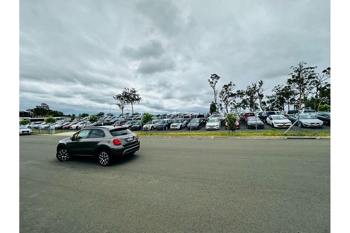 2015 Fiat 500X Cross Plus 334