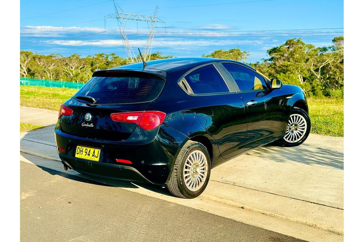 2013 Alfa Romeo Giulietta Progression Series 0