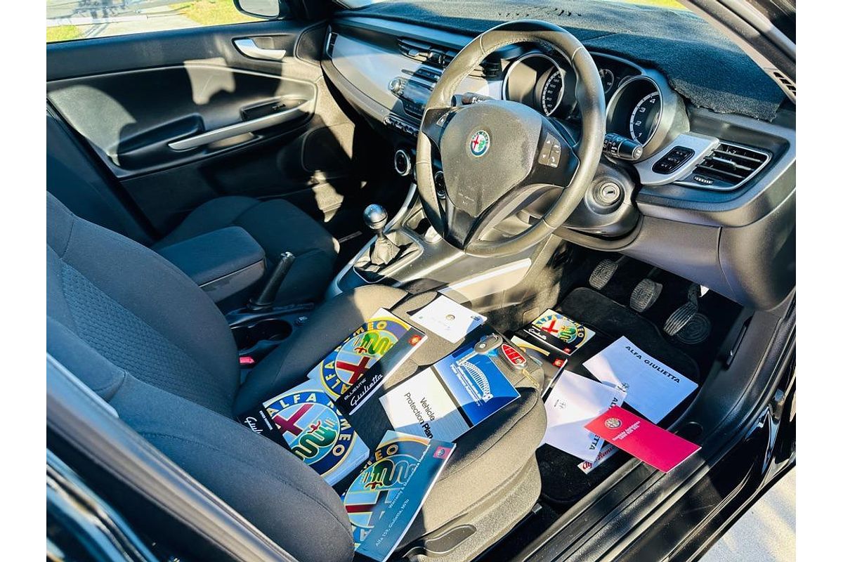 2013 Alfa Romeo Giulietta Progression Series 0