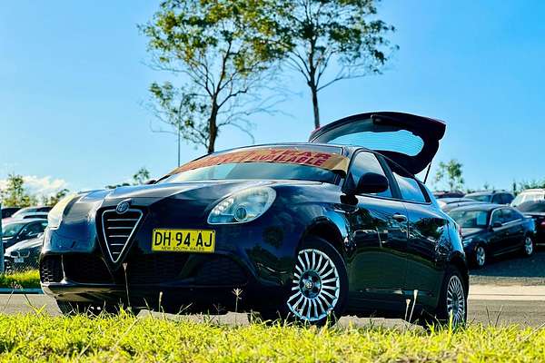 2013 Alfa Romeo Giulietta Progression Series 0