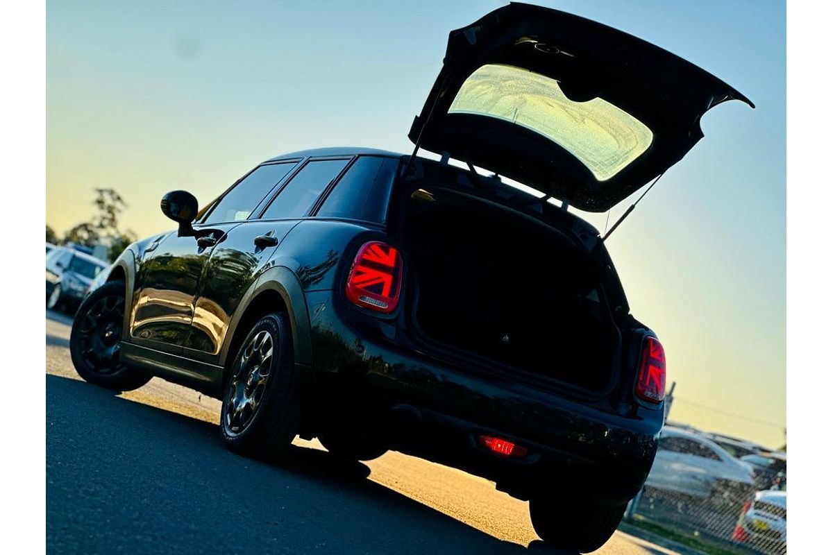 2017 MINI Countryman Cooper F60