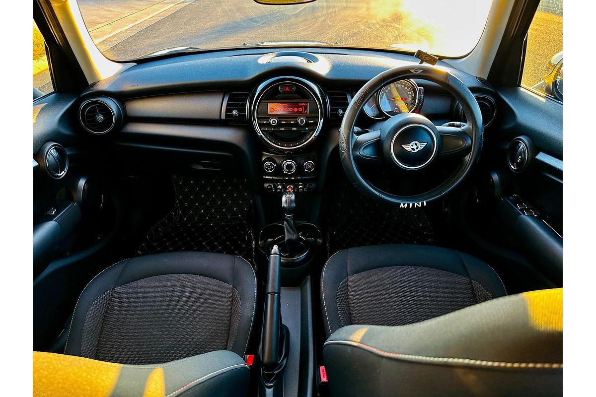 2017 MINI Countryman Cooper F60