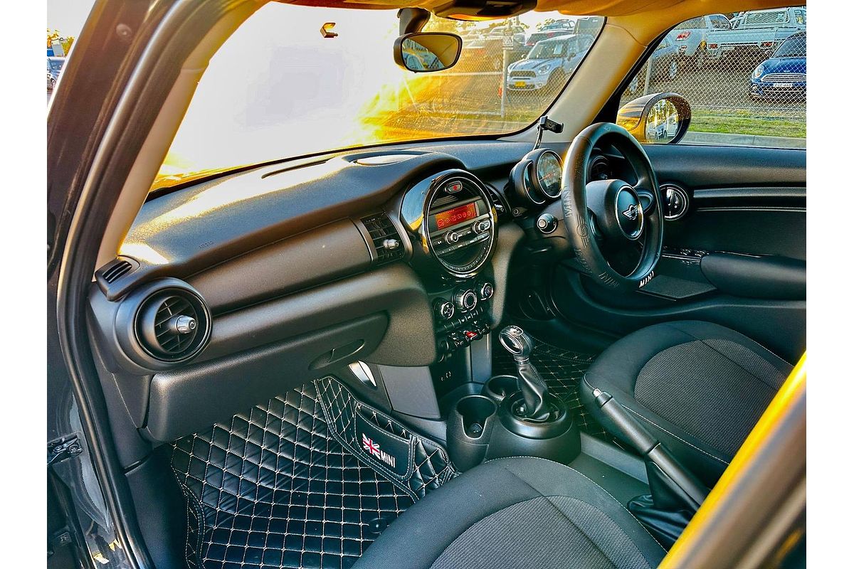 2017 MINI Countryman Cooper F60