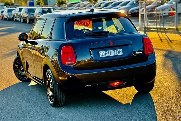 2017 MINI Countryman Cooper F60