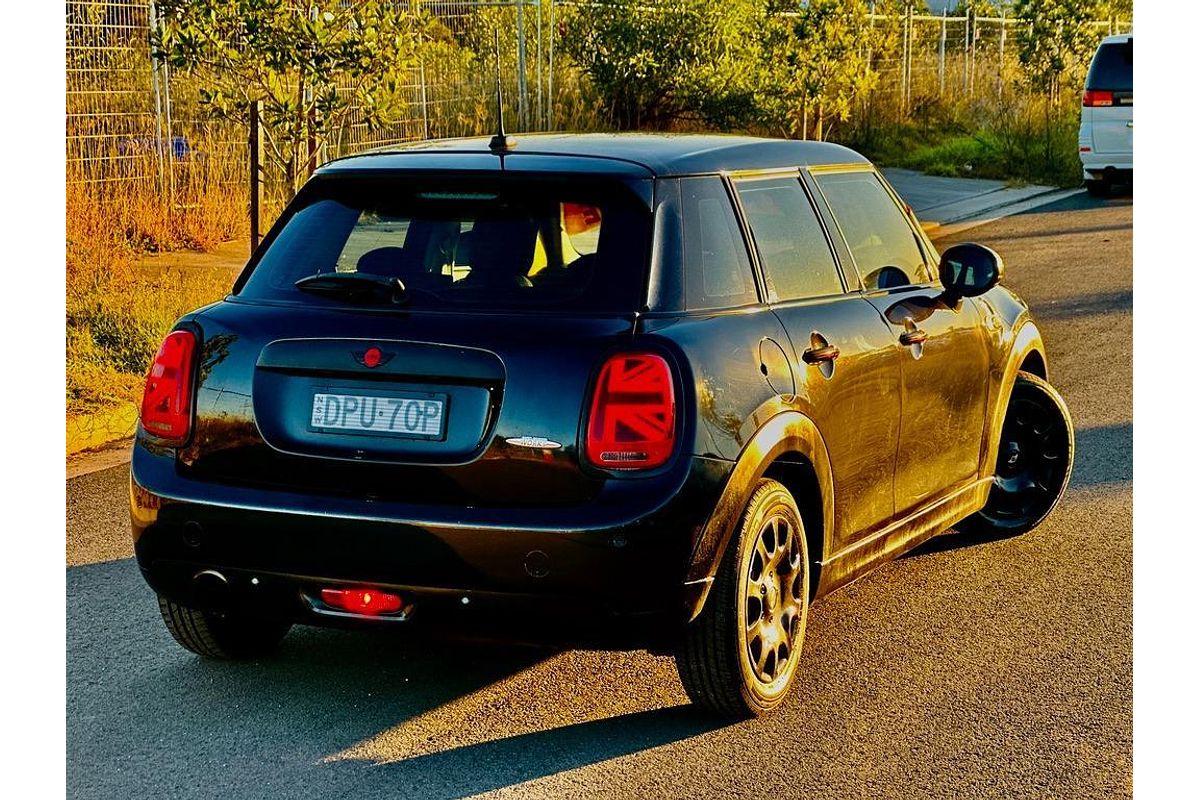 2017 MINI Countryman Cooper F60