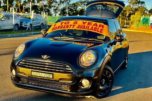 2017 MINI Countryman Cooper F60