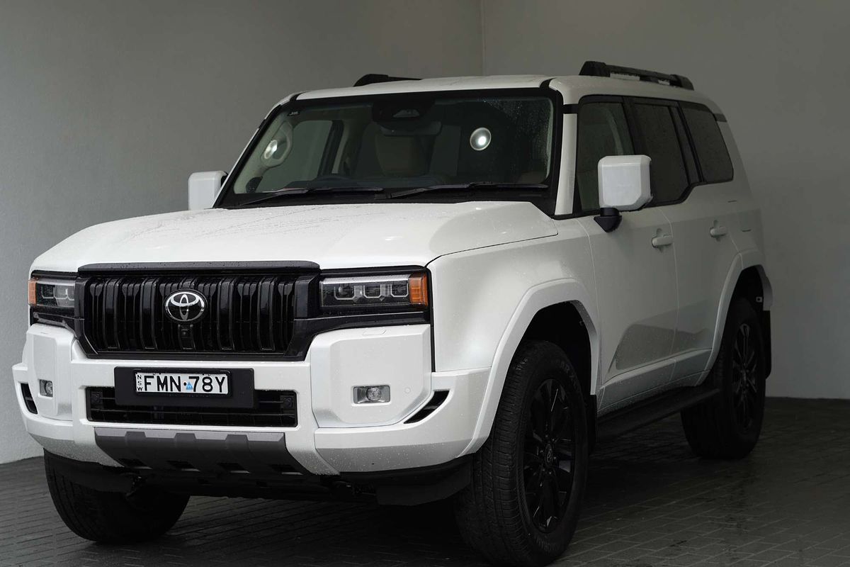 2024 Toyota Landcruiser Prado VX GDJ251R