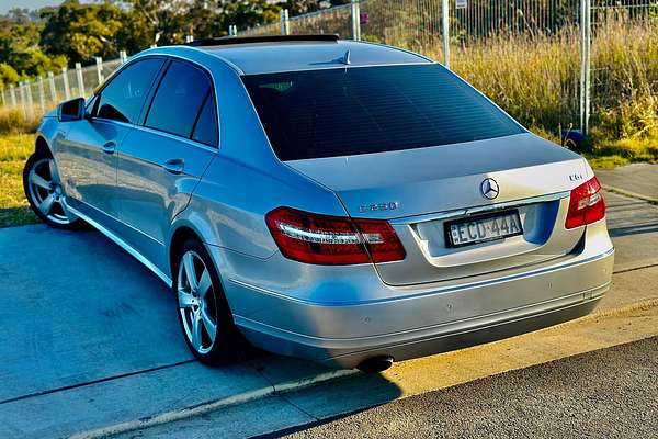 2009 Mercedes-Benz E-Class E250 CGI Avantgarde W212