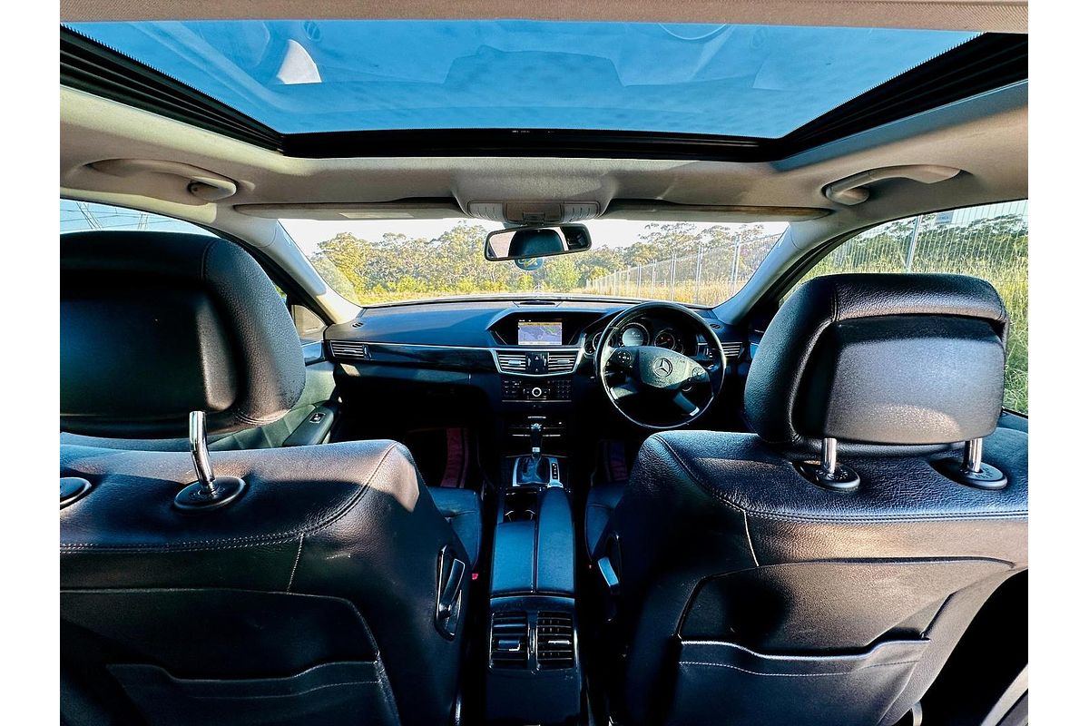 2009 Mercedes-Benz E-Class E250 CGI Avantgarde W212