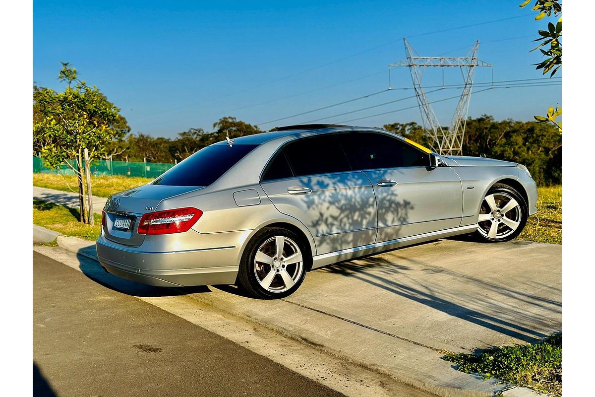 2009 Mercedes-Benz E-Class E250 CGI Avantgarde W212