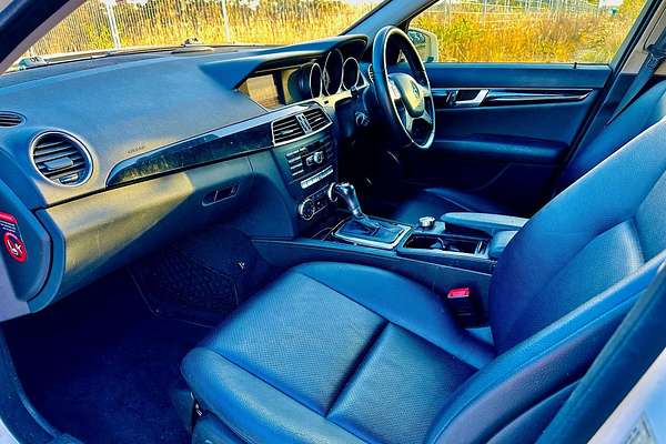 2012 Mercedes-Benz C-Class C200 BlueEFFICIENCY Elegance W204