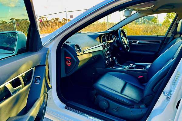2012 Mercedes-Benz C-Class C200 BlueEFFICIENCY Elegance W204