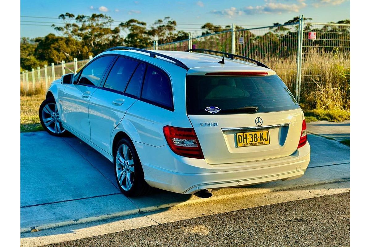 2012 Mercedes-Benz C-Class C200 BlueEFFICIENCY Elegance W204