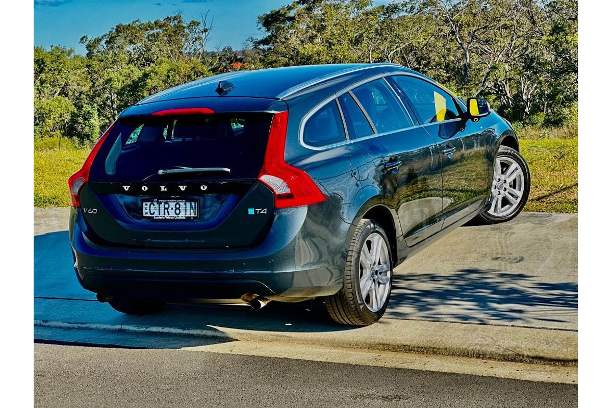 2013 Volvo V60 T4 Teknik