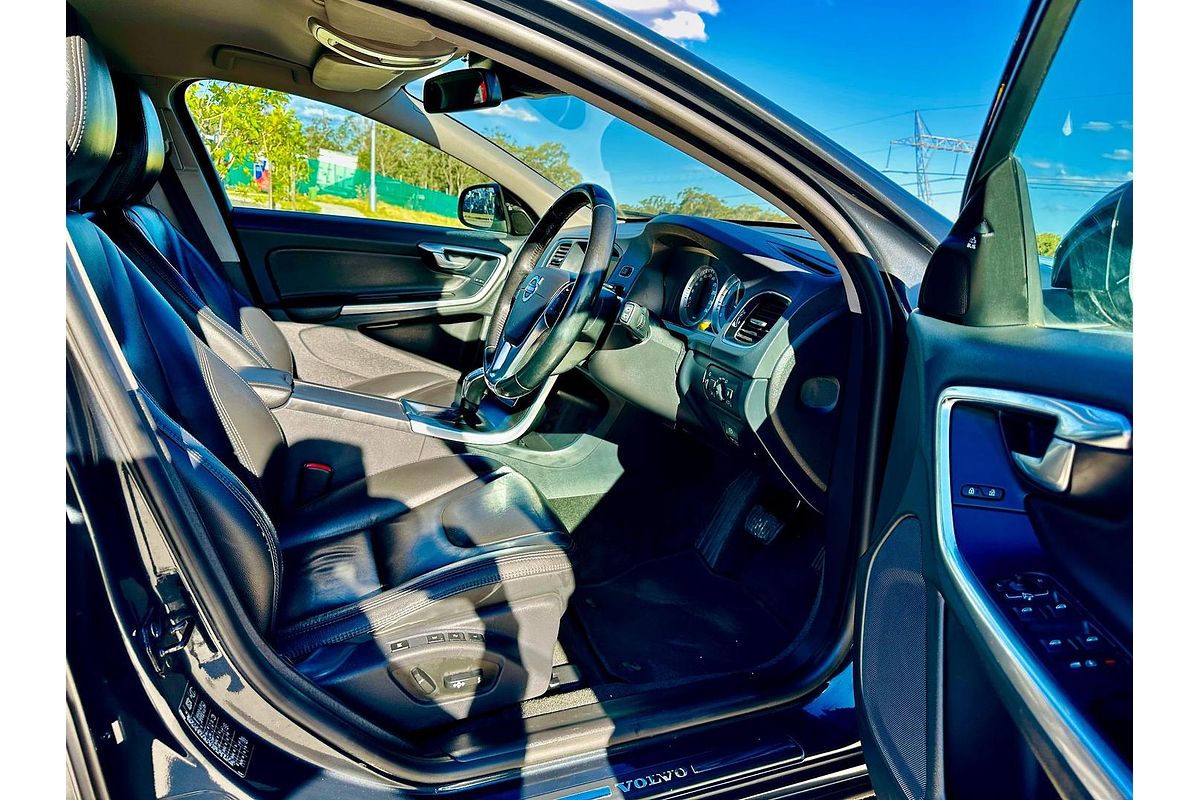 2013 Volvo V60 T4 Teknik