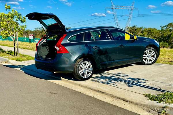 2013 Volvo V60 T4 Teknik