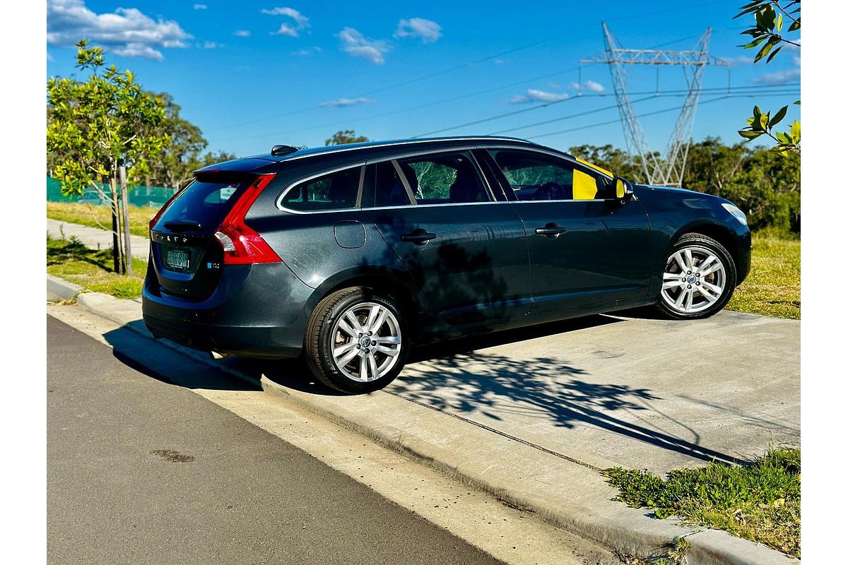 2013 Volvo V60 T4 Teknik