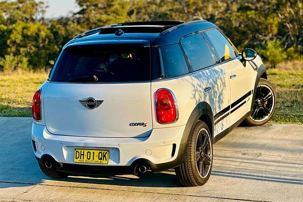 2011 MINI Countryman Cooper R60