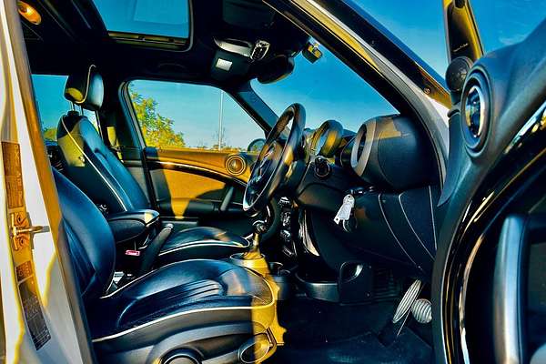 2011 MINI Countryman Cooper R60