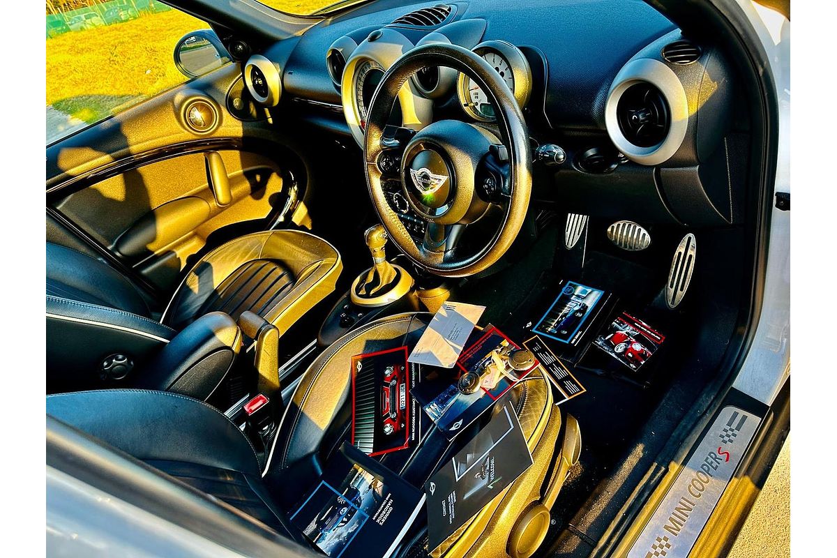 2011 MINI Countryman Cooper R60