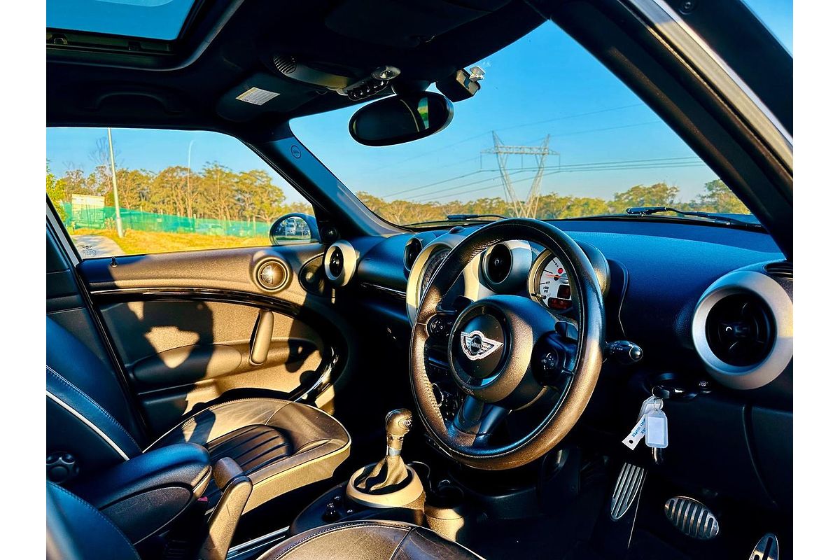 2011 MINI Countryman Cooper R60
