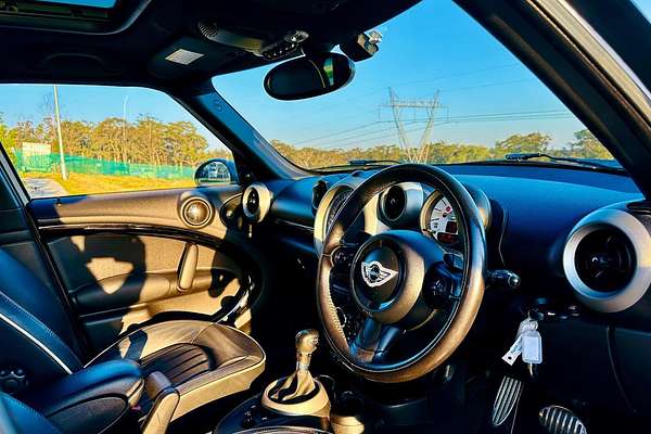 2011 MINI Countryman Cooper R60