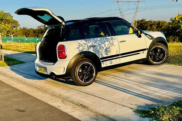 2011 MINI Countryman Cooper R60