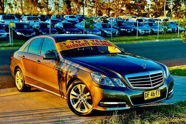 2011 Mercedes-Benz E-Class E250 CDI BlueEFFICIENCY Avantgarde W212
