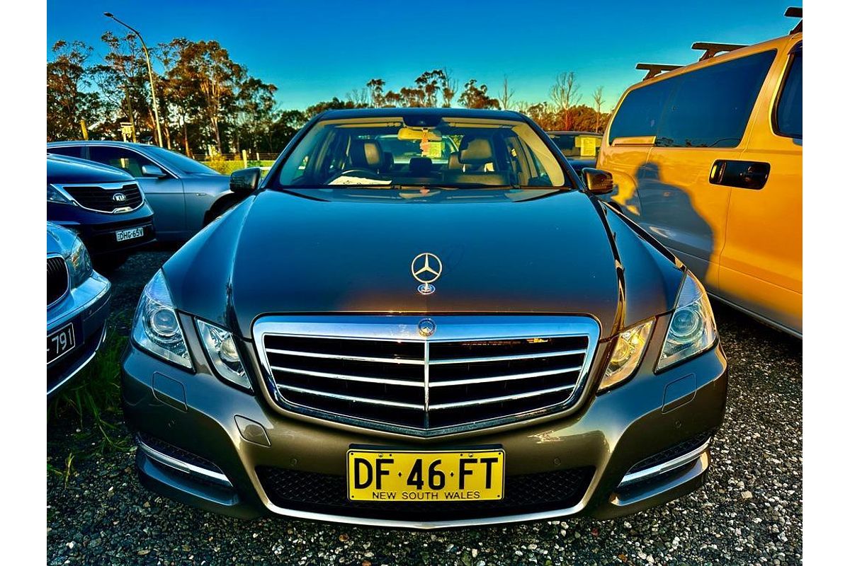 2011 Mercedes-Benz E-Class E250 CDI BlueEFFICIENCY Avantgarde W212
